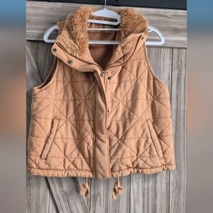 CALIA by Carrie Underwood Camel Fleece Vest